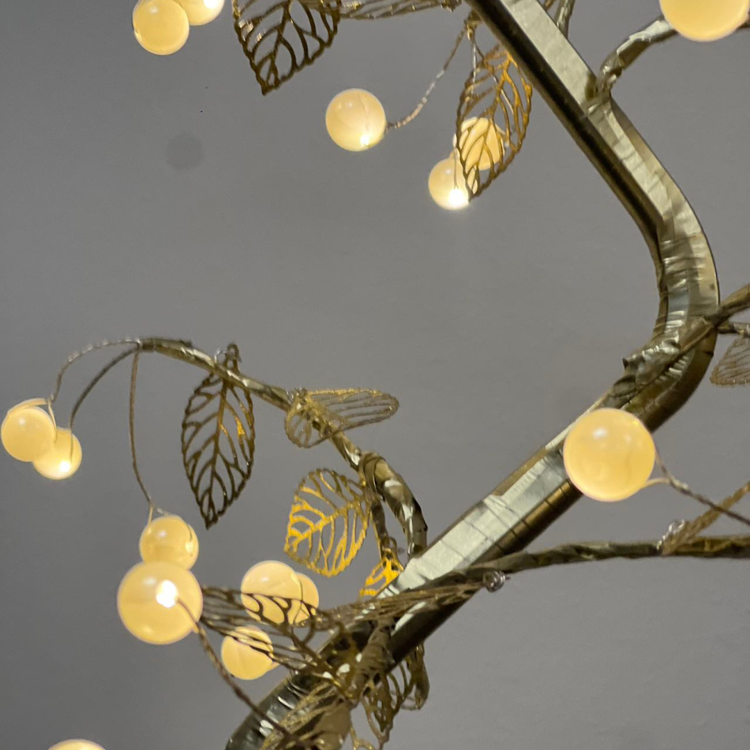 Pearl Golden Leaf Tree Light with usb charger