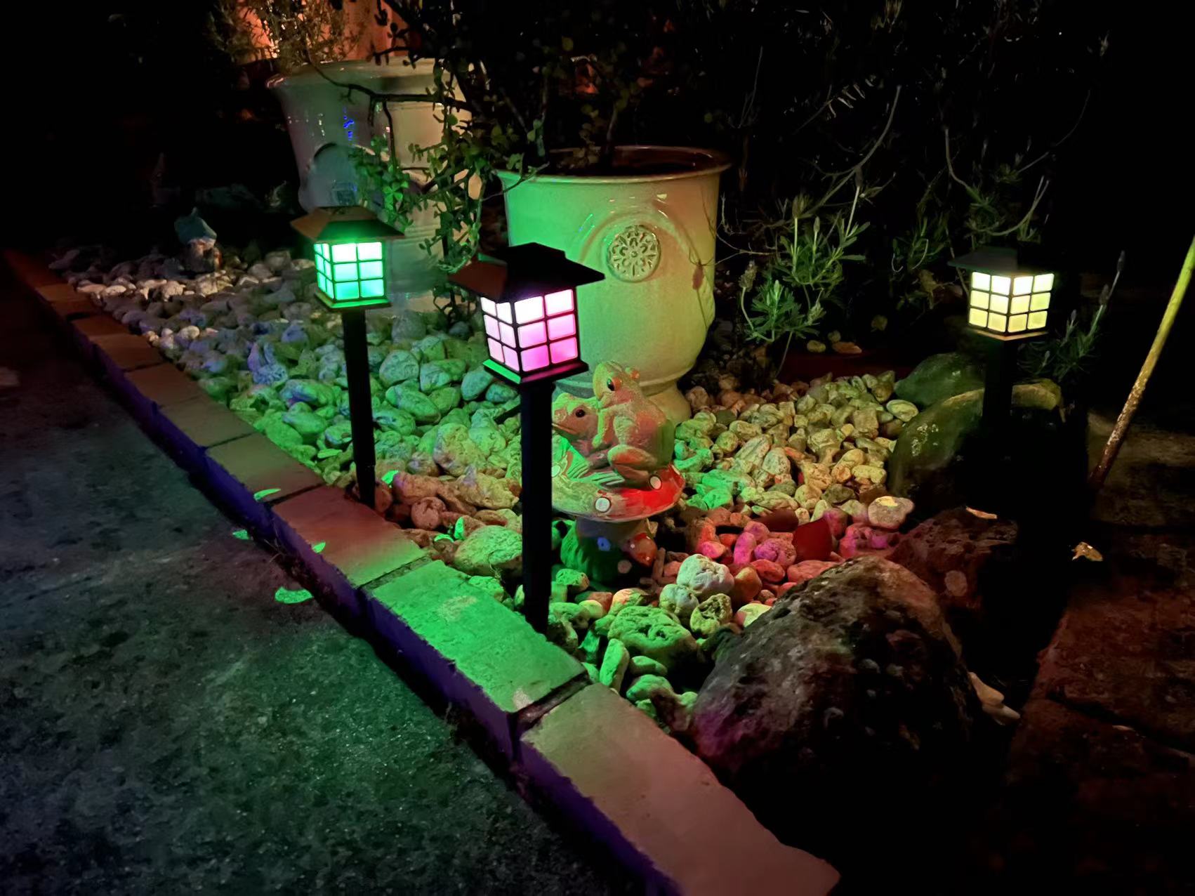 Susliving Japanese Temple Inspired Solar Garden Lamp 4 pcs - Gadget arcade